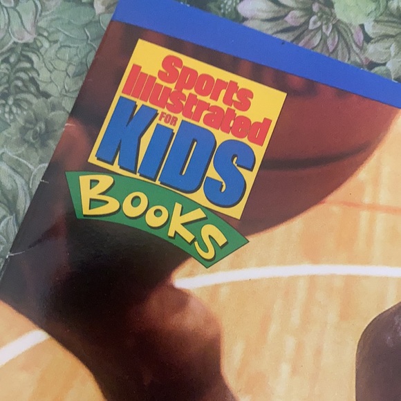 1999 Michael Jordan Chicago Bulls vintage book for kids - Picture 3 of 10